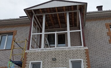 Остекление балкона частного дома - фото 3.jpg